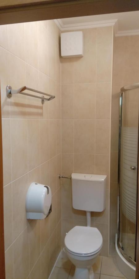 Gabi & Gabi Apartments ไฮจ์ดุสโซบอสโล ภายนอก รูปภาพ